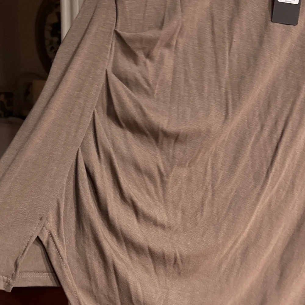 Fashion Nova Tan Short Sleeve Top - Picture 3 of 3